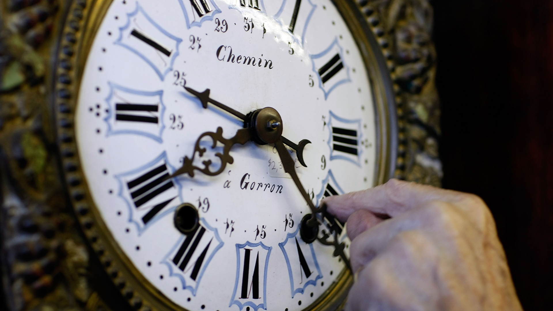 A clock is seen in a file photo. (Credit: Joe Raedle/Getty Images)