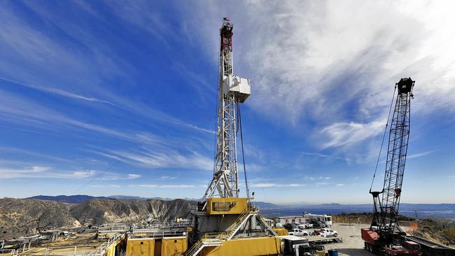 The Aliso Canyon gas storage facility drew scrutiny when a four-month leak forced residents in nearby Porter Ranch from their homes. (Credit: Irfan Khan / Los Angeles Times)