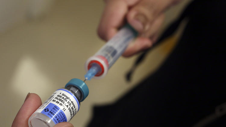 California's strict new vaccination law failed to prevent a new outbreak of measles that has infected 20 people, most of them in western Los Angeles County. (Credit: Mel Melcon / Los Angeles Times)