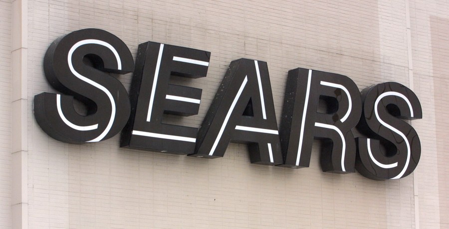 A Sears logo is visible on a store in Illinois in this file photo. (Credit: Tim Boyle/Getty Images)