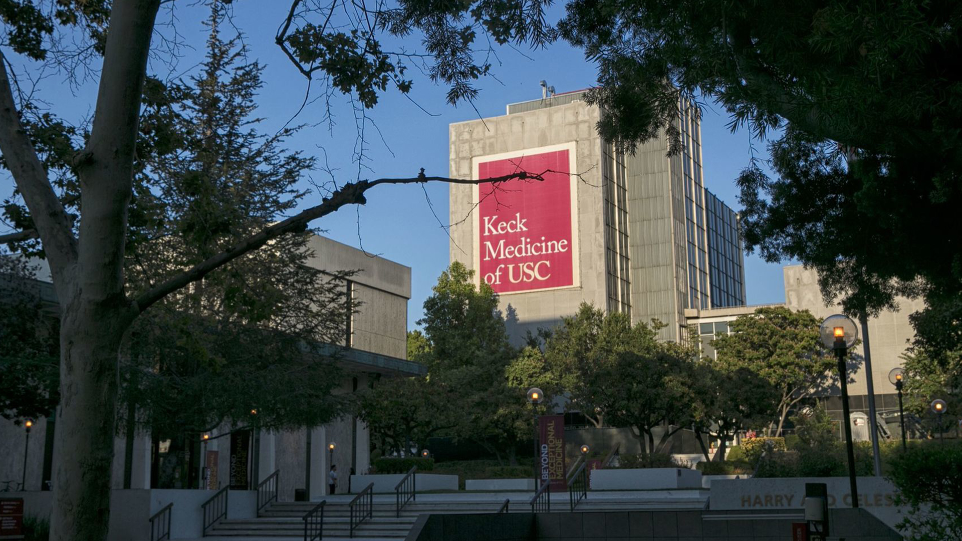 This photo shows the Keck School of Medicine at the University of Southern California. (Robert Gauthier/Los Angeles Times)