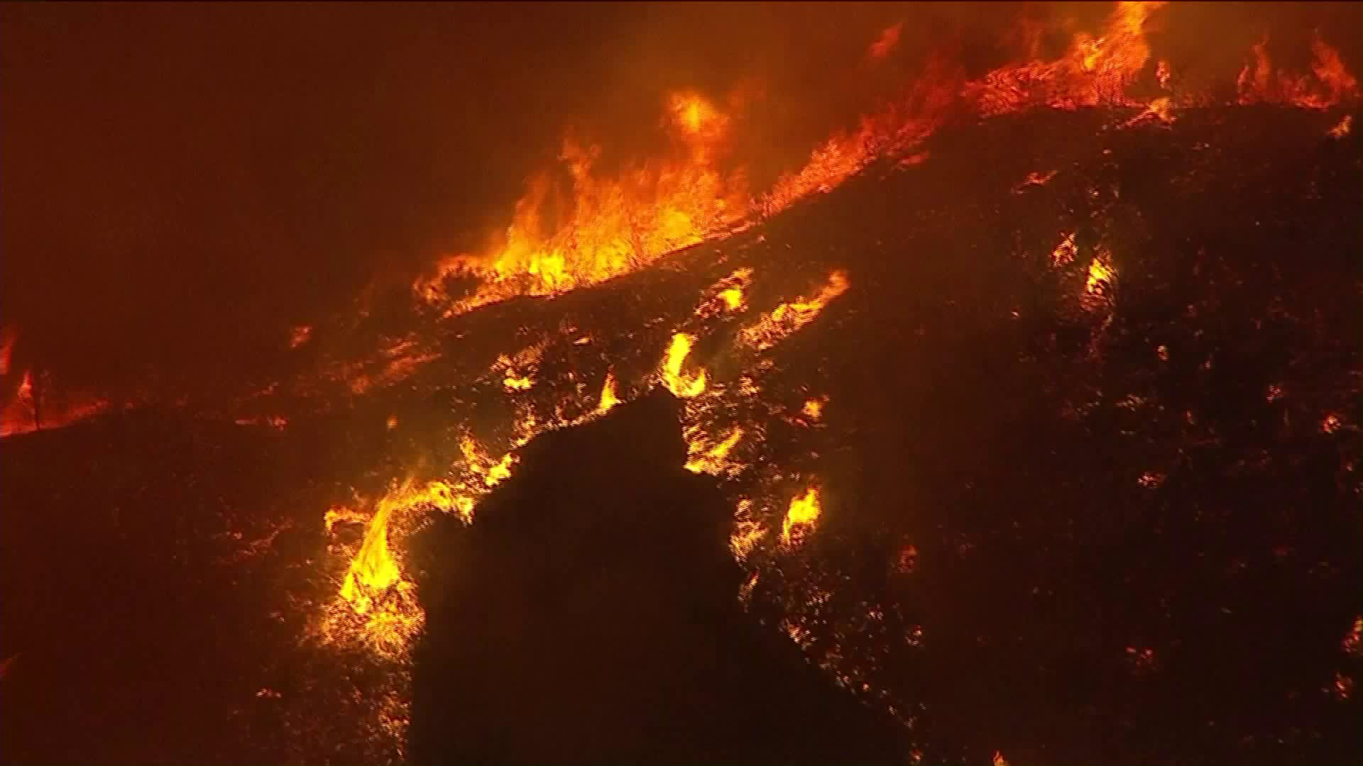 The 350-acre Wildomar Fire burned in the Cleveland National Forest on Oct. 26, 2017. (Credit: KTLA)