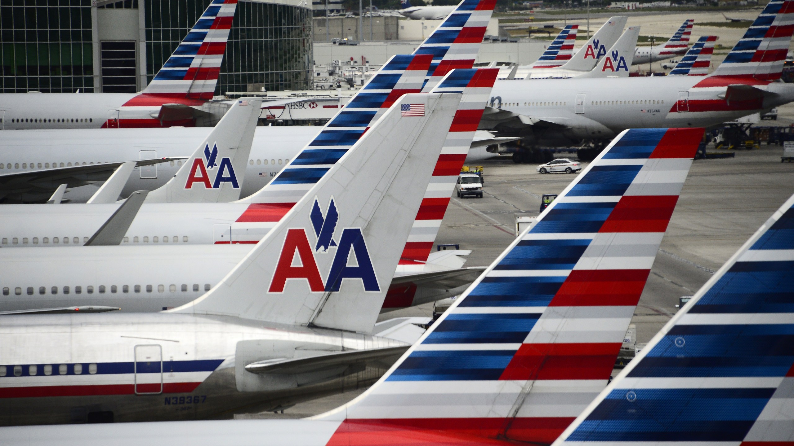 American Airlines passenger planes are seen on the tarmac at Miami International Airport in Florida on June 8, 2015. (Credit: Robyn Beck / AFP / Getty Images)