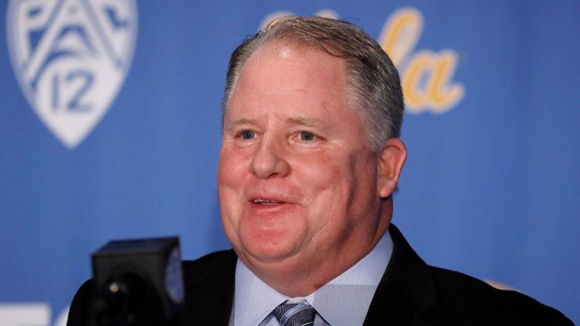 New UCLA head football coach Chip Kelly delivers a statement to reporters during a press conference on Nov. 27. (Credit: Luis Sinco / Los Angeles Times)