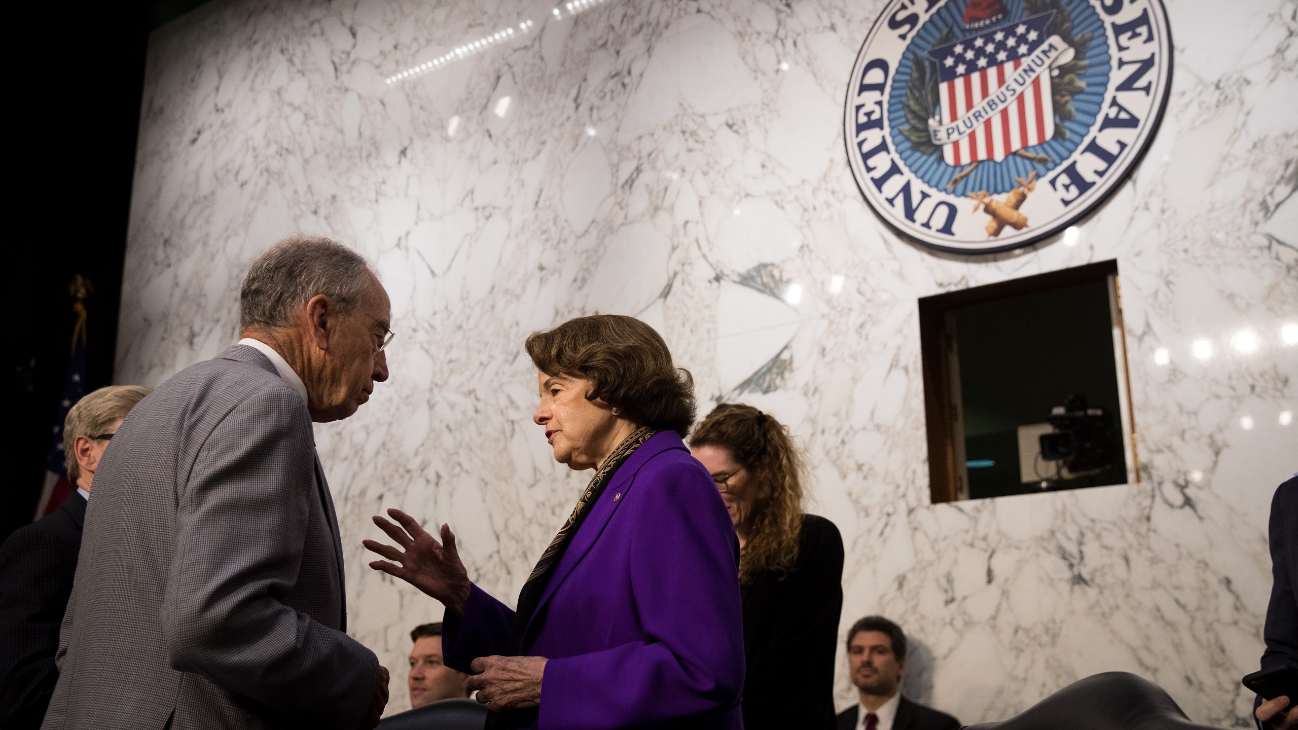 From left: Senate Judiciary Committee chairman Sen. Chuck Grassley speaks with ranking member Sen. Dianne Feinstein before a hearing on foreign agents' attempts to influence U.S. elections on Capitol Hill, July 27, 2017. (Credit: Drew Angerer / Getty Images)