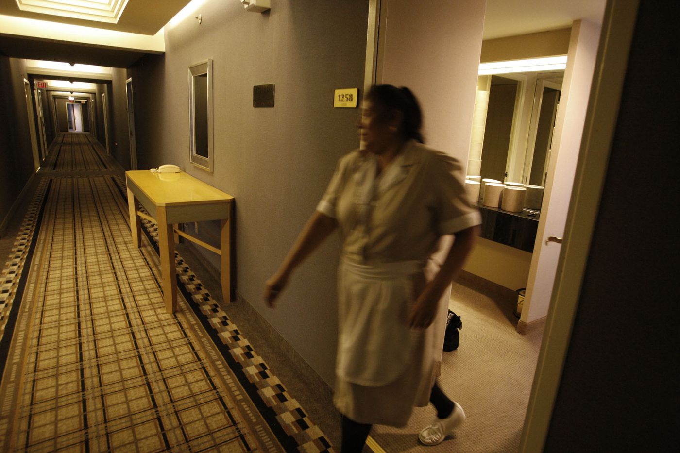 An undated photo shows a hotel worker in California. (Credit: Gary Friedman / Los Angeles Times)