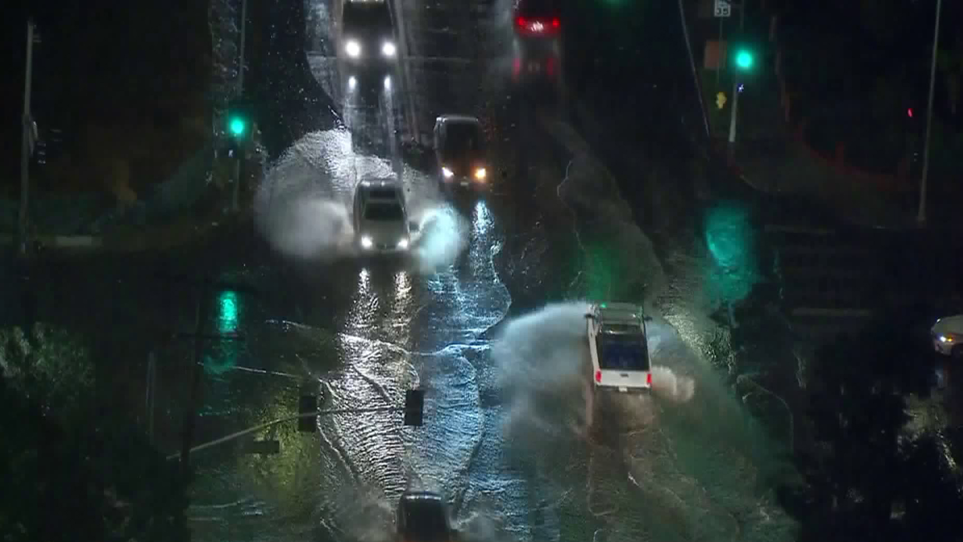 Rain flooded an intersection of Sun Valley on Jan. 8, 2018. (Credit: KTLA)