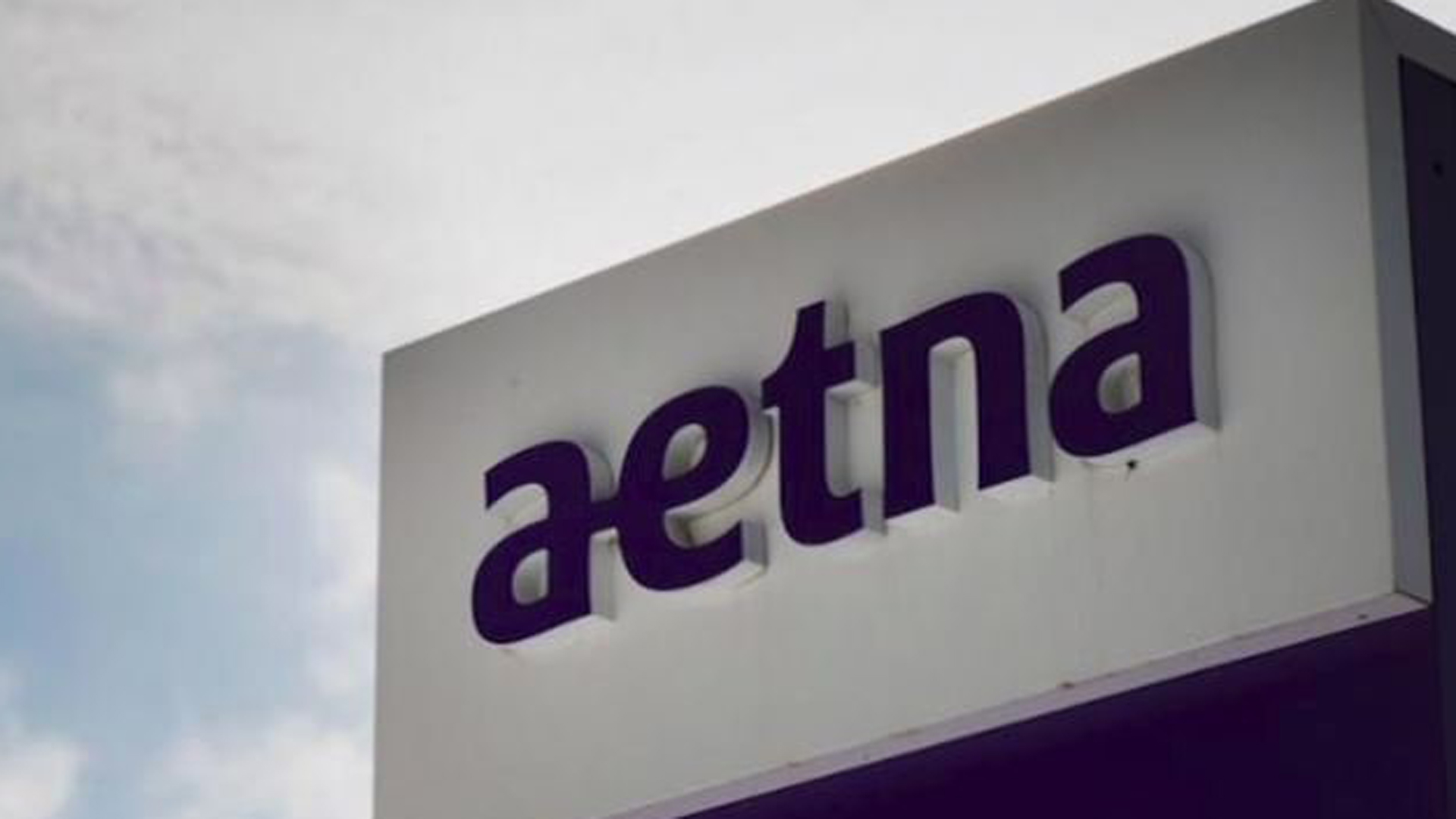 California's insurance commissioner has launched an investigation into Aetna after learning a former medical director for the insurer admitted under oath he never looked at patients' records when deciding whether to approve or deny care. (Credit: Getty Images via CNN)