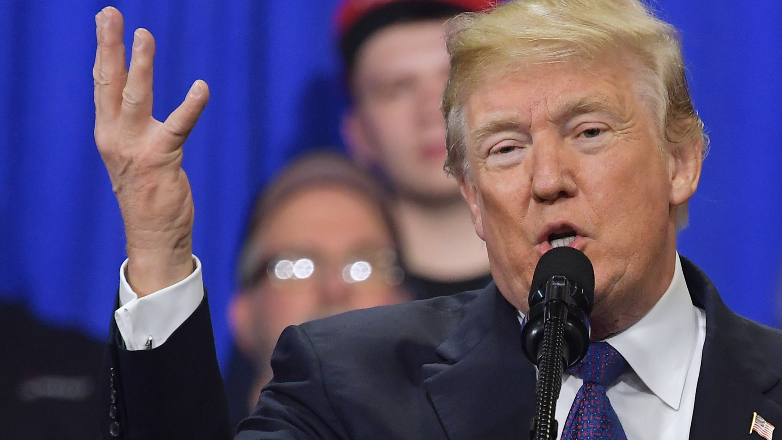 US President Donald Trump delivers remarks at Sheffer Corporation in Blue Ash, Ohio on February 5, 2018. (Credit: MANDEL NGAN/AFP/Getty Images)