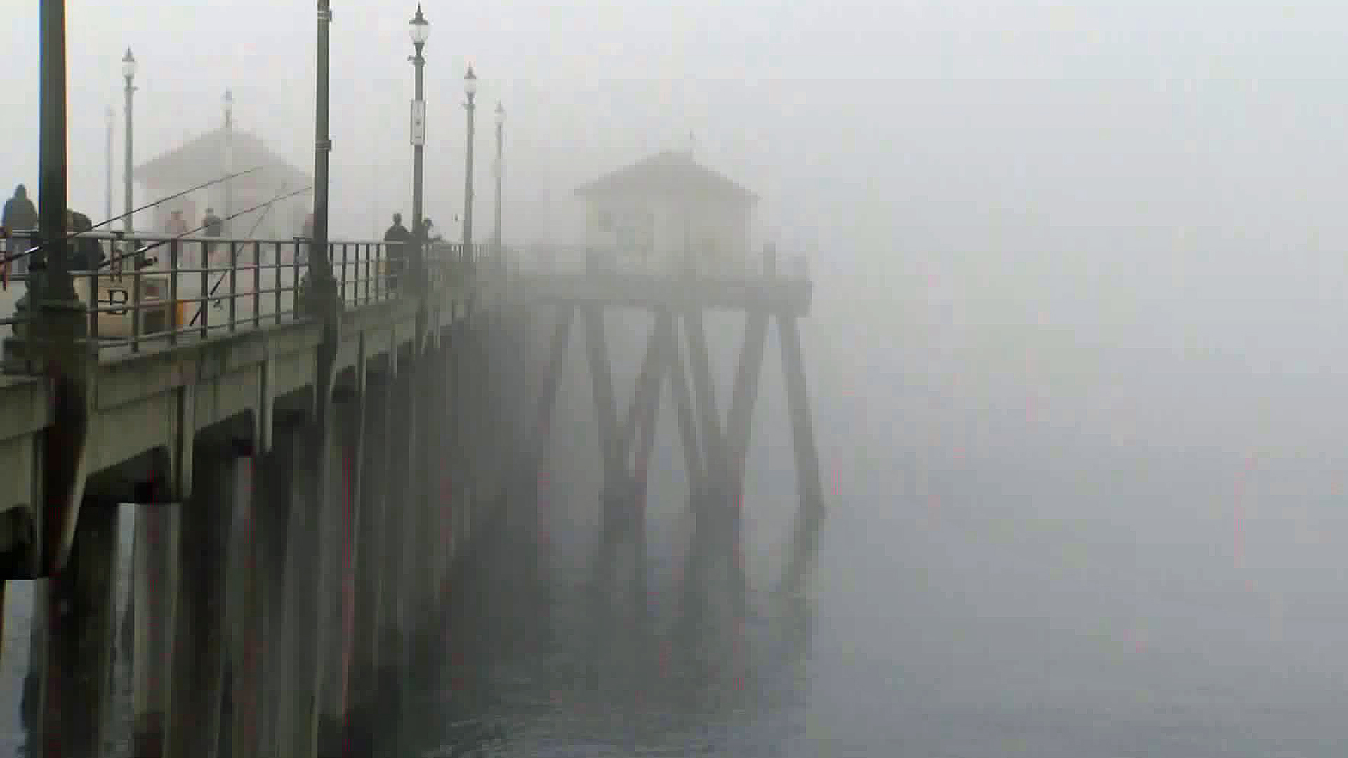 A woman disappeared after plunging from Huntington Beach Pier on Feb. 7, 2018. (Credit: KTLA)