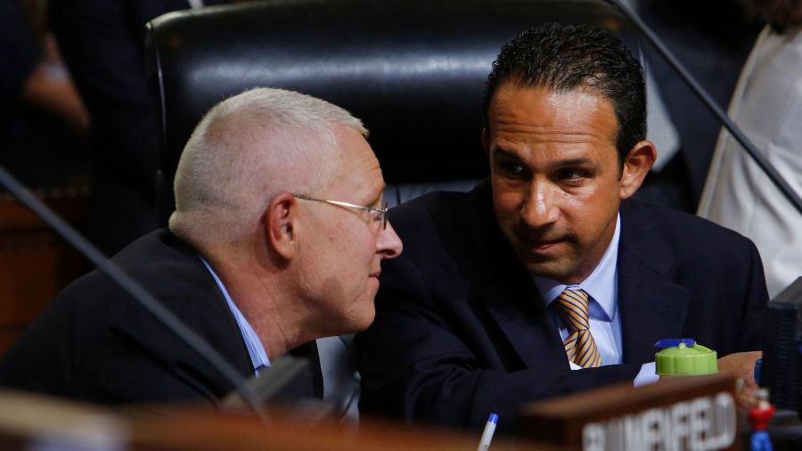 Los Angeles City Councilman Mitchell Englander, right, said Feb. 13, 2018, that the RecycLA program is failing to provide reliable trash pickup. (Credit: Katie Falkenberg / Los Angeles Times)