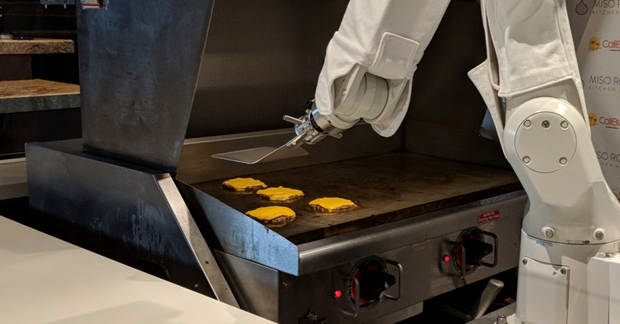 flippy burger robot caliburger miso robotics