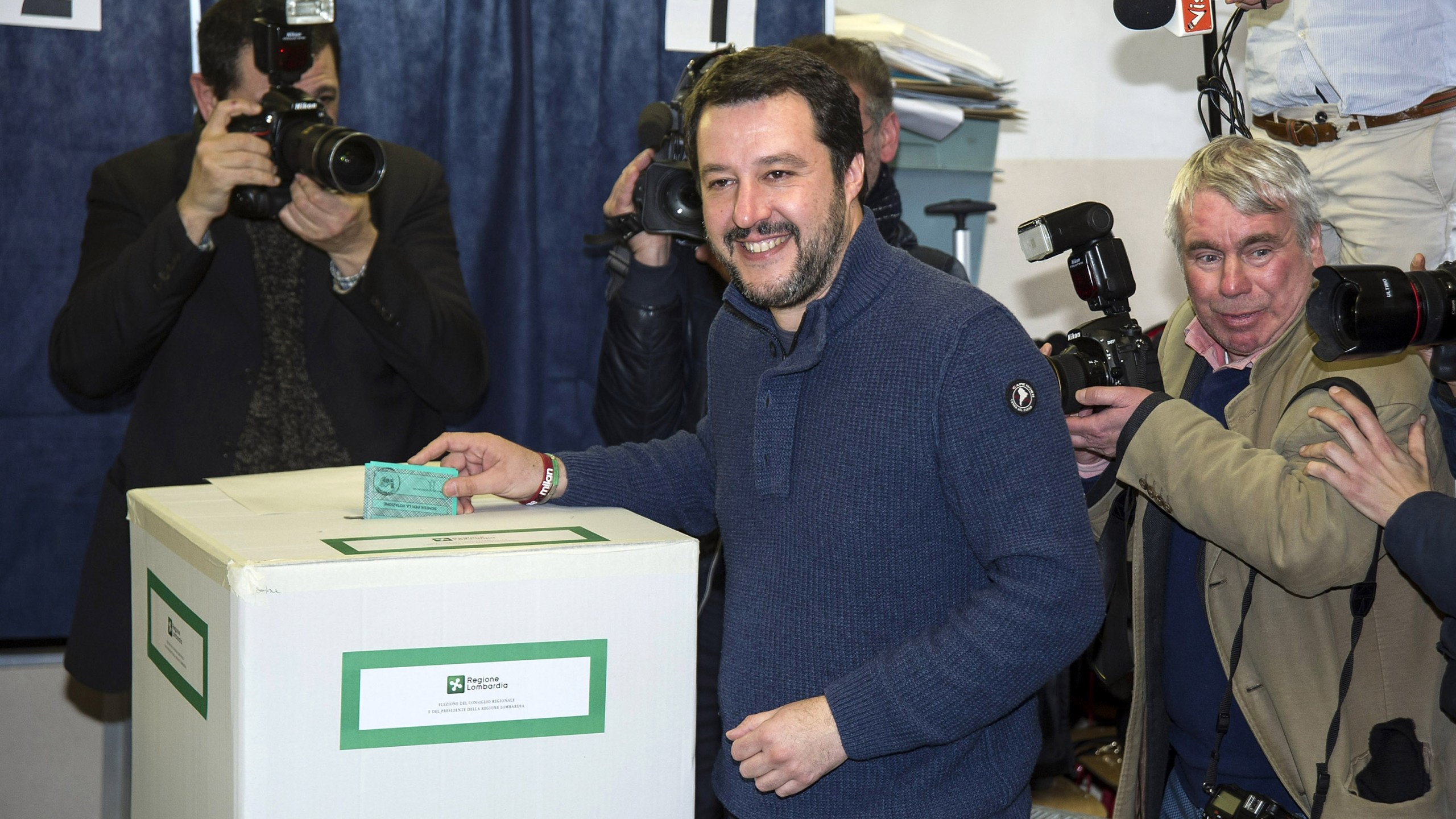 Leader of Lega Nord party Matteo Salvini votes in the Italian general election at a polling station on March 4, 2018 in Milan, Italy. (Credit: Pier Marco Tacca/Getty Images)