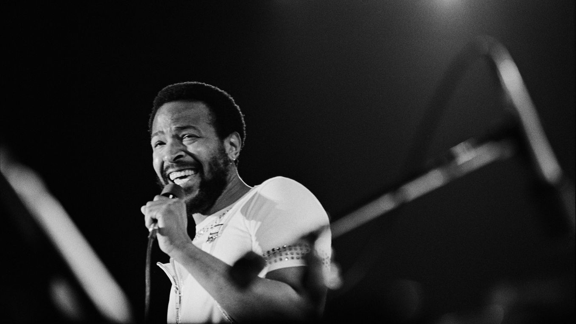 Marvin Gaye is seen performing at the Forum in this undated photo. (Credit: Los Angeles Times)