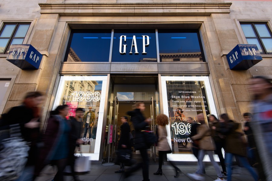 An exterior view of fashion retailer Gap's Oxford Street store in London is seen on Feb. 11, 2016. (Credit: Ben Pruchnie/Getty Images)