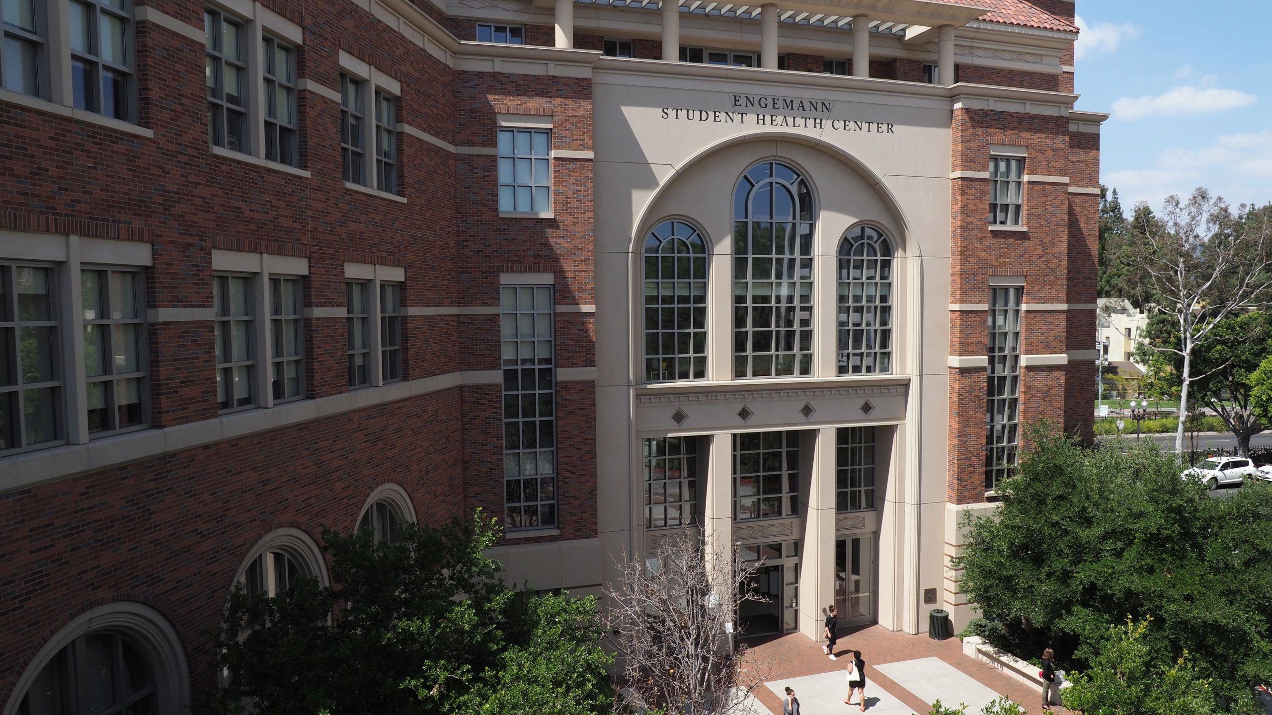 The entrance to the Engemann Student Health Center on the campus of the University of Southern California seen on May 17, 2018. (Credit: Robyn Beck/ AFP/Getty Images)