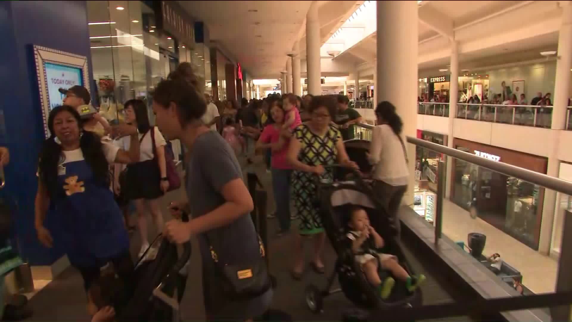 Long lines formed outside the Build-A-Bear Workshop in Montebello on July 12, 2018. (Credit: KTLA)