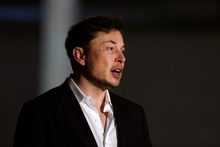 Chicago Engineer and tech entrepreneur Elon Musk of The Boring Company talks about constructing a high speed transit tunnel at Block 37 during a news conference on June 14, 2018 in Chicago, Illinois. (Credit: Joshua Lott/Getty Images)