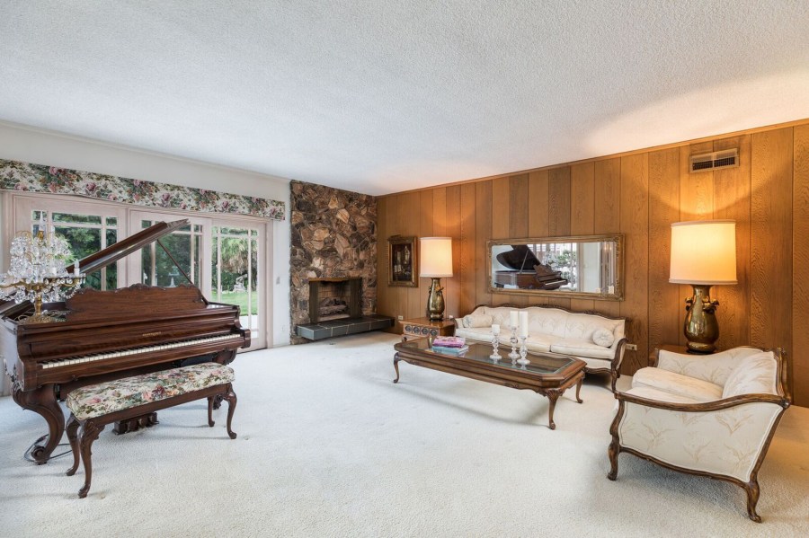 A view of the interior of the "Brady Bunch" home. (Credit: Anthony Barcelo)