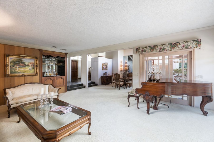 Another interior view of the "Brady Bunch" home. (Credit: Anthony Barcelo)