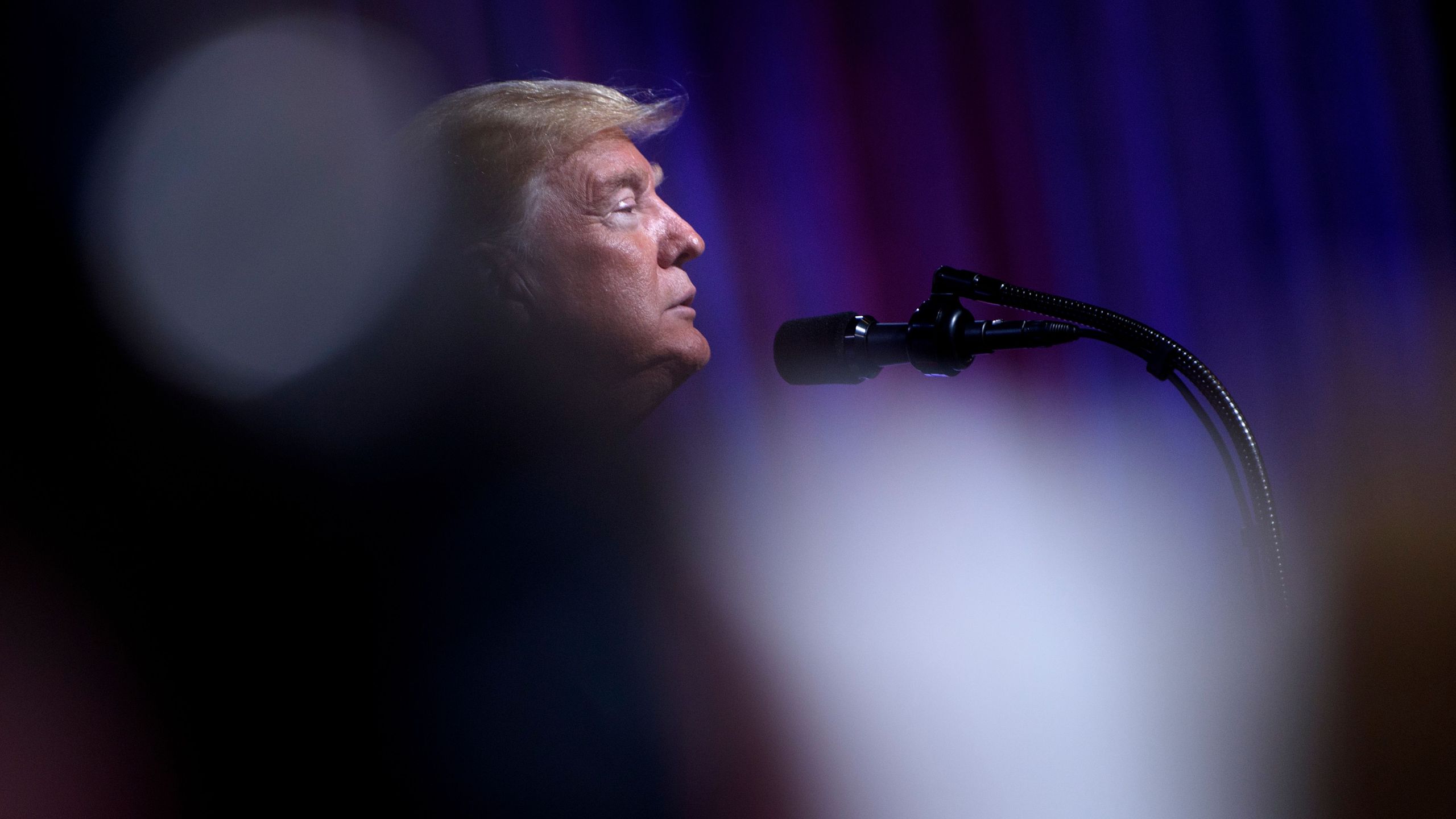 President Donald Trump speaks during the Ohio Republican Party State Dinner in Columbus on Aug. 24, 2018. (Credit: Brendan Smialowski / AFP / Getty Images)