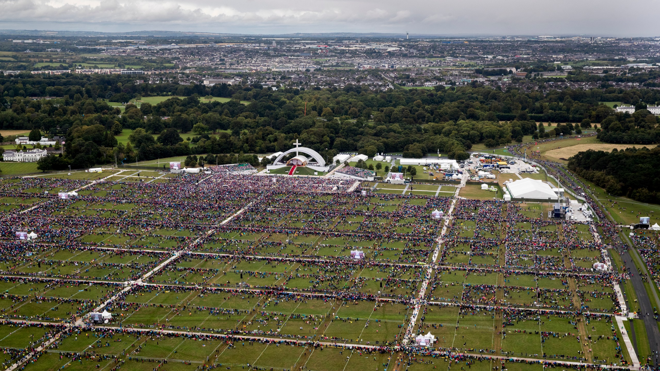 An aerial view of the crowd at Phoenix Park as Pope Francis attends the closing Mass at the World Meeting of Families, as part of his visit to Ireland, on August 26, 2018 in Dublin, Ireland. (Credit: Liam McBurney-Pool/Getty Images)