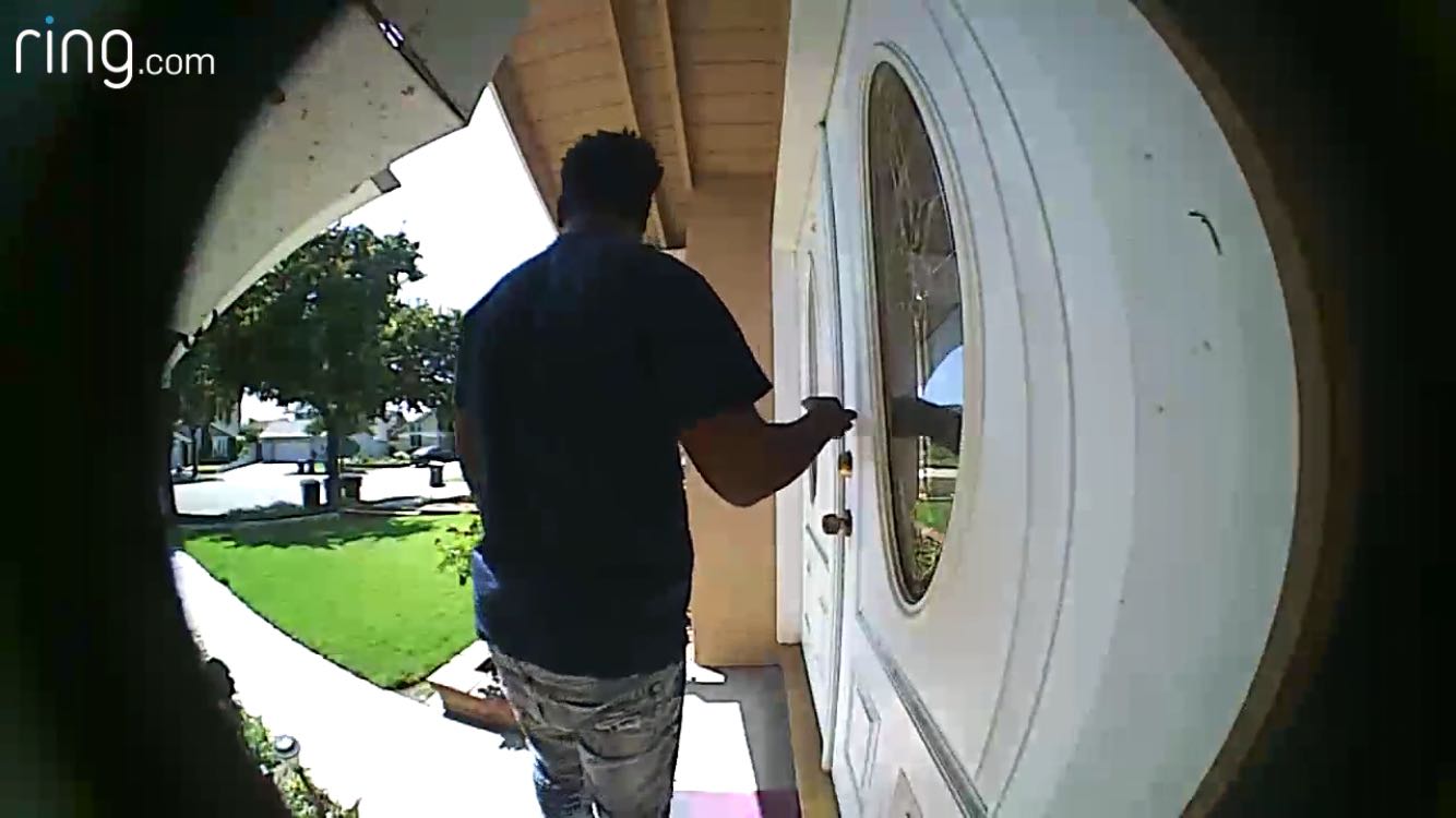 A burglary suspect is seen in an image provided by the Los Angeles County Sheriff's Department on Aug. 25, 2018.