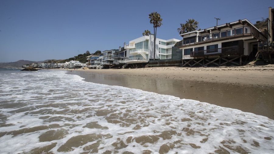 An inherited home once owned by comedian Dom DeLuise in Malibu has received a large property tax break and is available for rent. It is shown in this undated photo. (Credit: Brian van der Brug/Los Angeles Times)