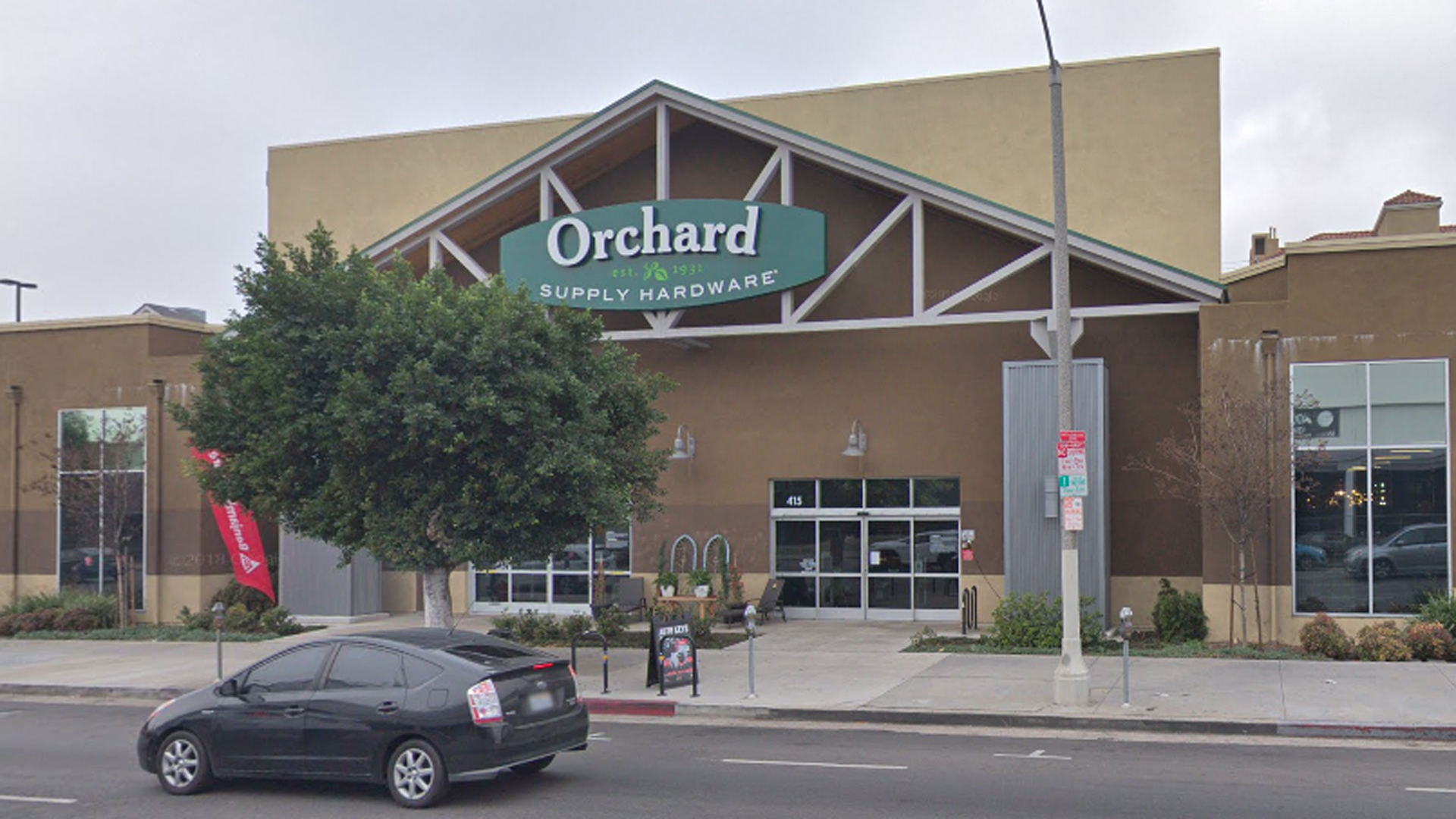 An Orchard Supply Hardware store at 415 South La Brea Ave. is shown in a Street View image from Google Maps.