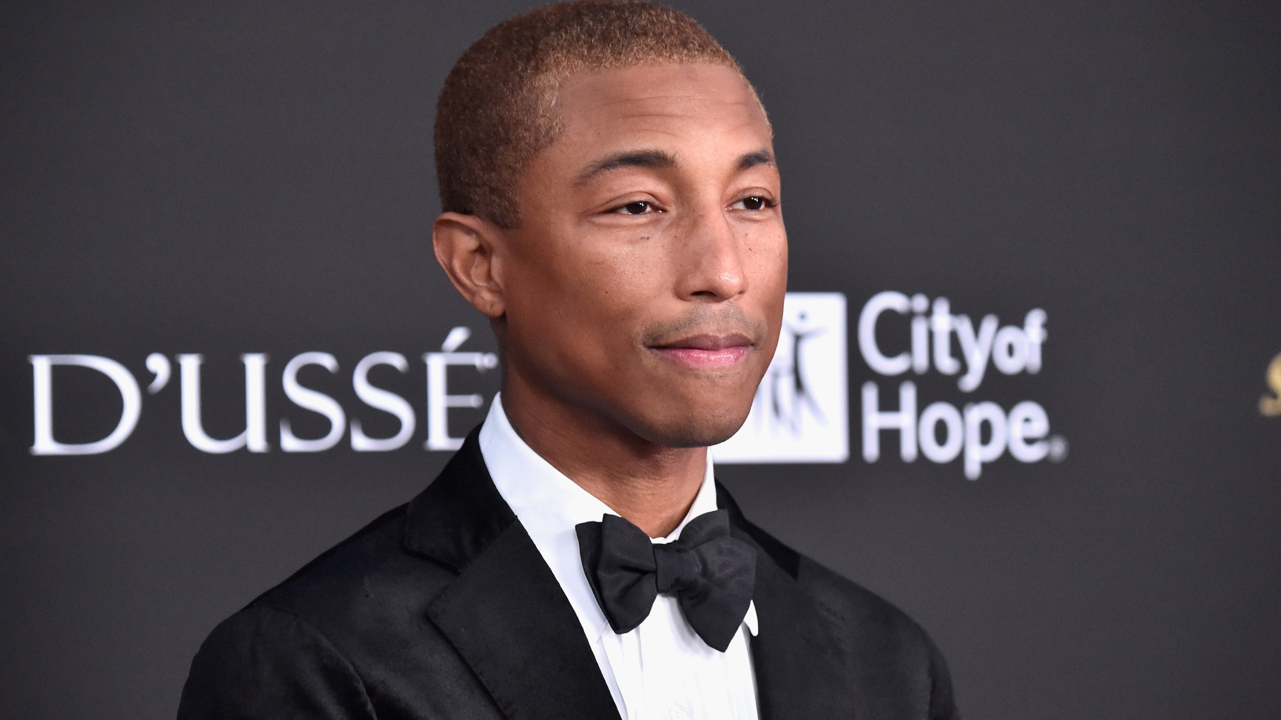 Pharrell Williams attends the City of Hope Spirit of Life Gala at Barker Hangar in Santa Monica on Oct. 11, 2018. (Credit: Frazer Harrison / Getty Images)