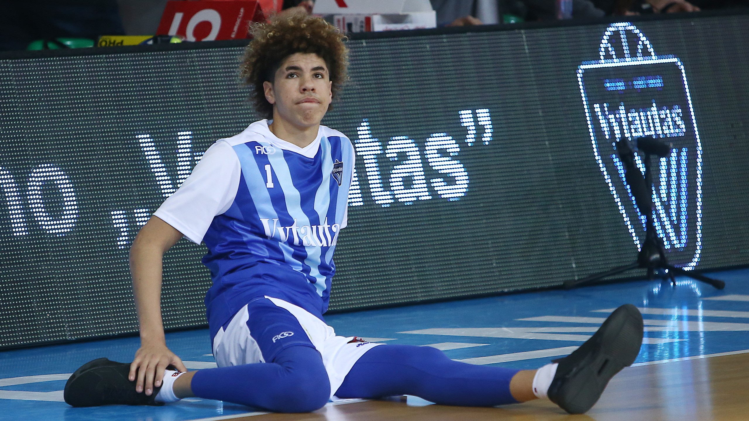 LaMelo Ball of Vytautas Prienai prior to the match between Vytautas Prienai and Zalgiris Kauno on January 9, 2018 in Prienai, Lithuania. (Credit: Alius Koroliovas/Getty Images)