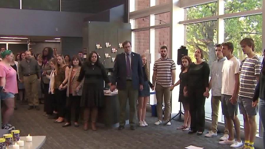 People attend a vigil at California Lutheran University on Oct. 29, 2018, to honor the 11 people killed in a shooting at a Pittsburgh synagogue days earlier. (Credit: KTLA)