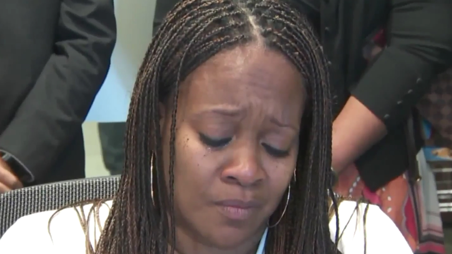 Chery Townsend appears in a news conference on Oct. 1, 2018. (Credit: KTLA)