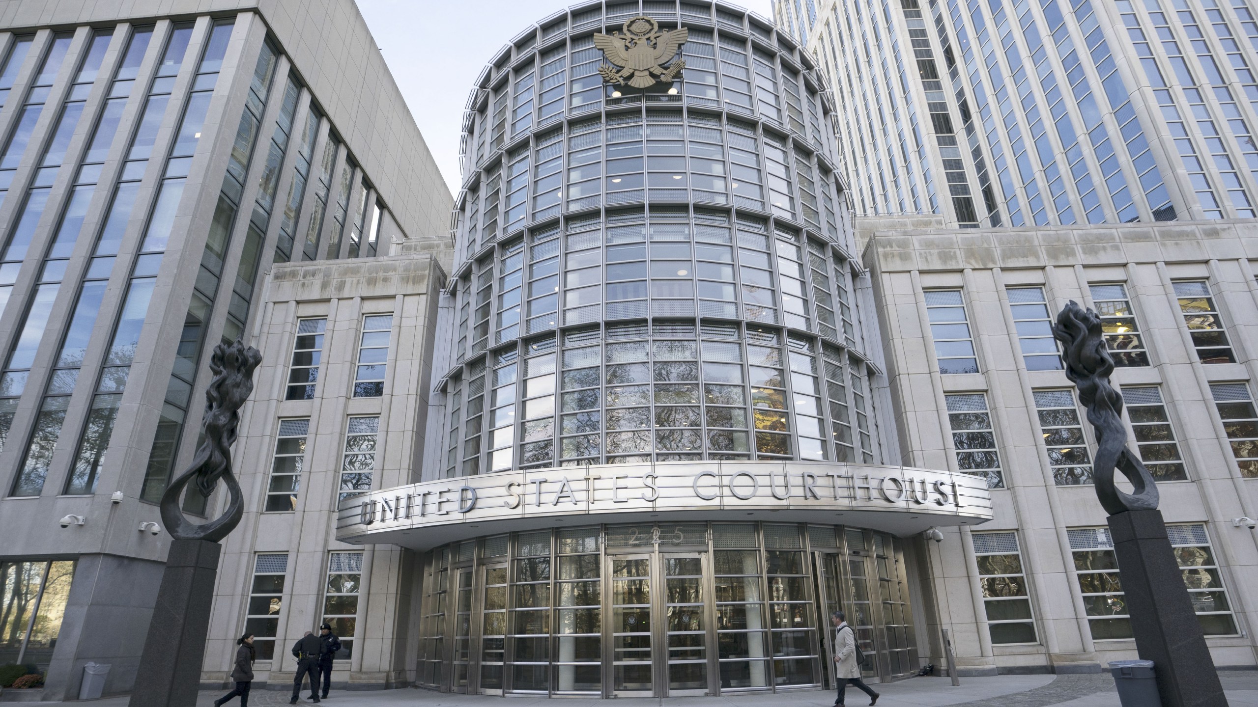 The Brooklyn Federal Courthouse is viewed as the trial of Joaquin "El Chapo" Guzman takes place inside on Nov. 14, 2018. (Credit: Don Emmert / AFP / Getty Images)