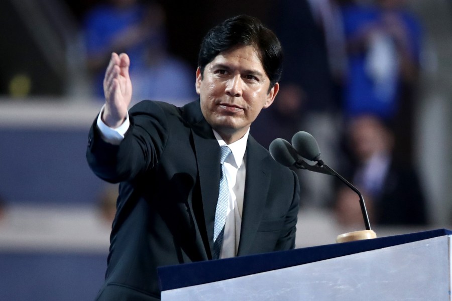 State Senator Kevin de León delivers a speech on the first day of the Democratic National Convention at the Wells Fargo Center in Philadelphia on July 25, 2016. (Credit: Jessica Kourkounis / Getty Images)