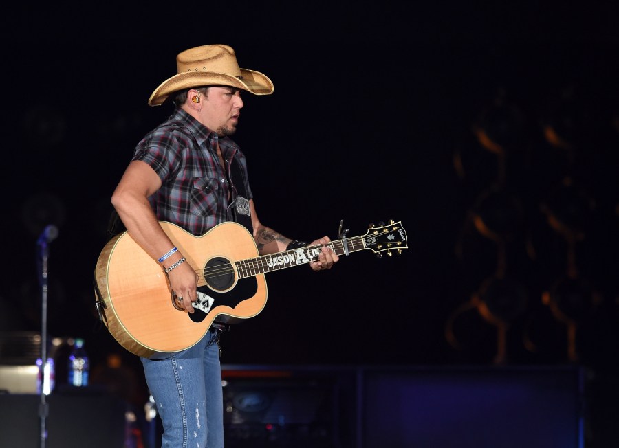 Recording artist Jason Aldean performs during the Route 91 Harvest country music festival at the MGM Resorts Village on October 5, 2014 in Las Vegas, Nevada. (Credit: Ethan Miller/Getty Images)