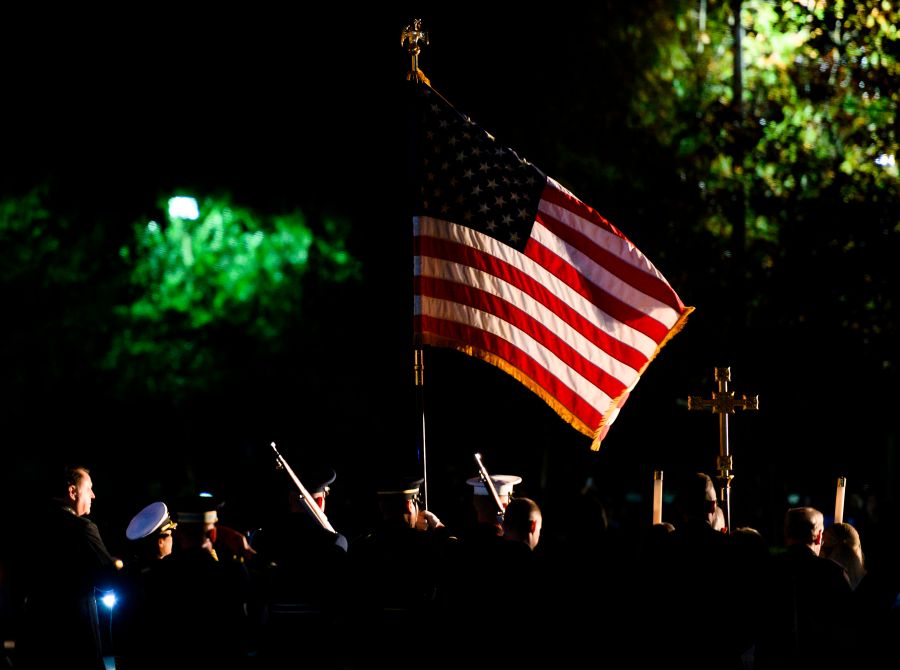 Members of the church and an honor guard wait to receive the casket of former US President George H.W. Bush before carrying it into the St. Martins Episcopal church to lie in repose in Houston, Texas on December 5, 2018. (Credit: ANDREW CABALLERO-REYNOLDS/AFP/Getty Images)