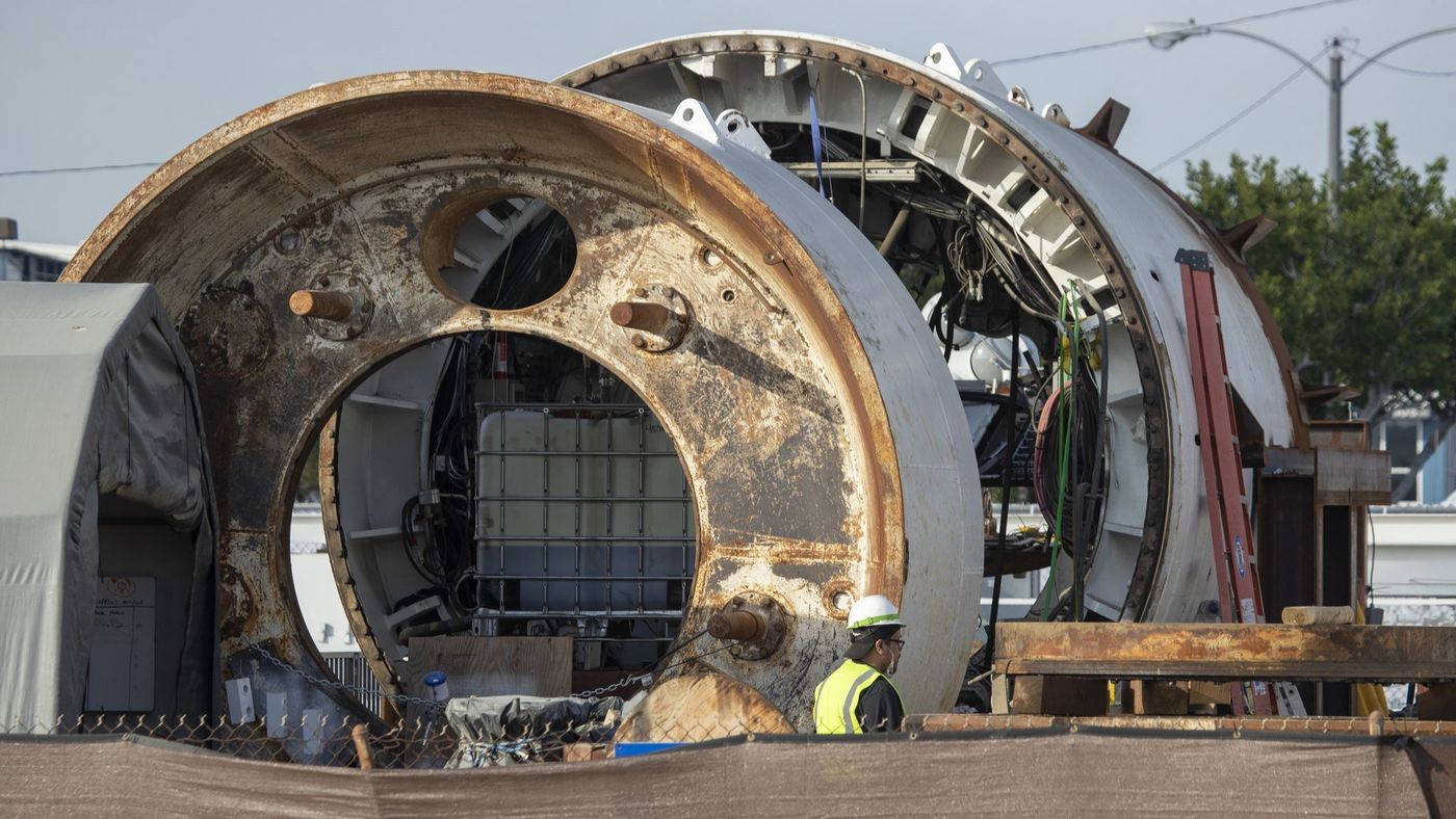 Construction crews in Hawthorne work on the entrance to a tunnel across the street from SpaceX headquarters in this undated photo. (Credit: Allen J. Schaben / Los Angeles Times)