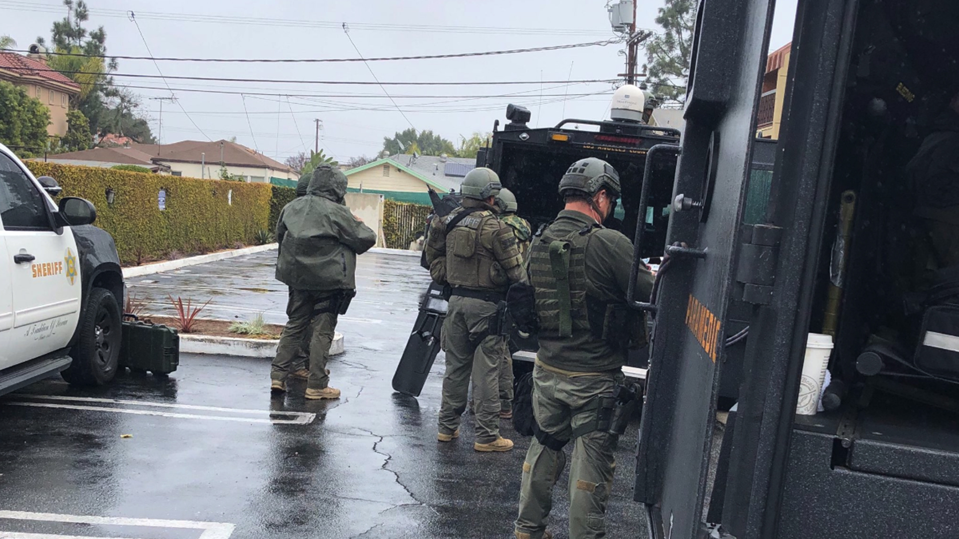 The Los Angeles County Sheriff's Department tweeted this photo of authorities responding to a barricaded situation outside a hotel in Culver City on Jan 7, 2019.