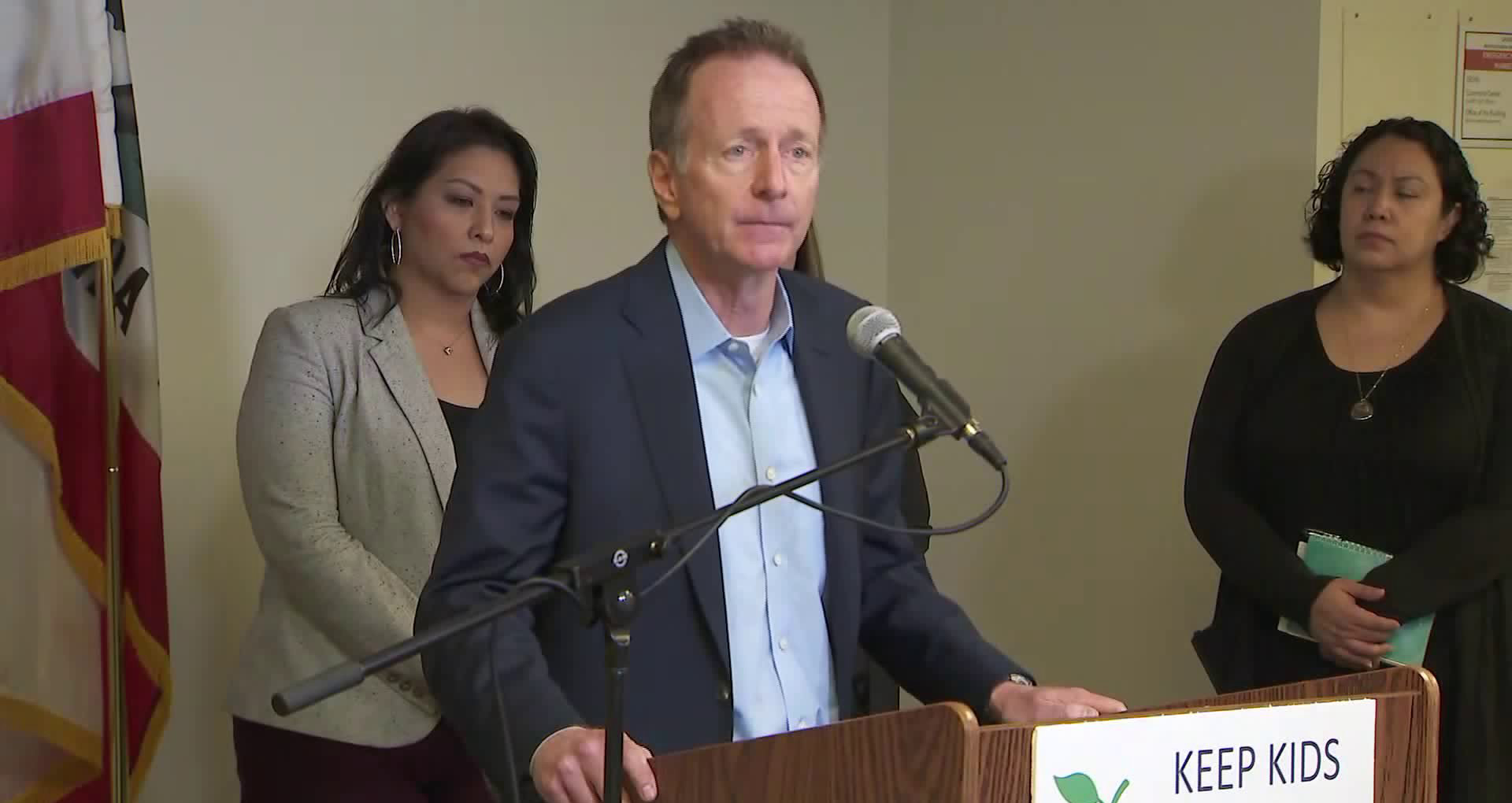 Los Angeles Unified School District Superintendent Austin Beutner speaks at a news conference in downtown Los Angeles on Jan. 14, 2019. (Credit: KTLA)