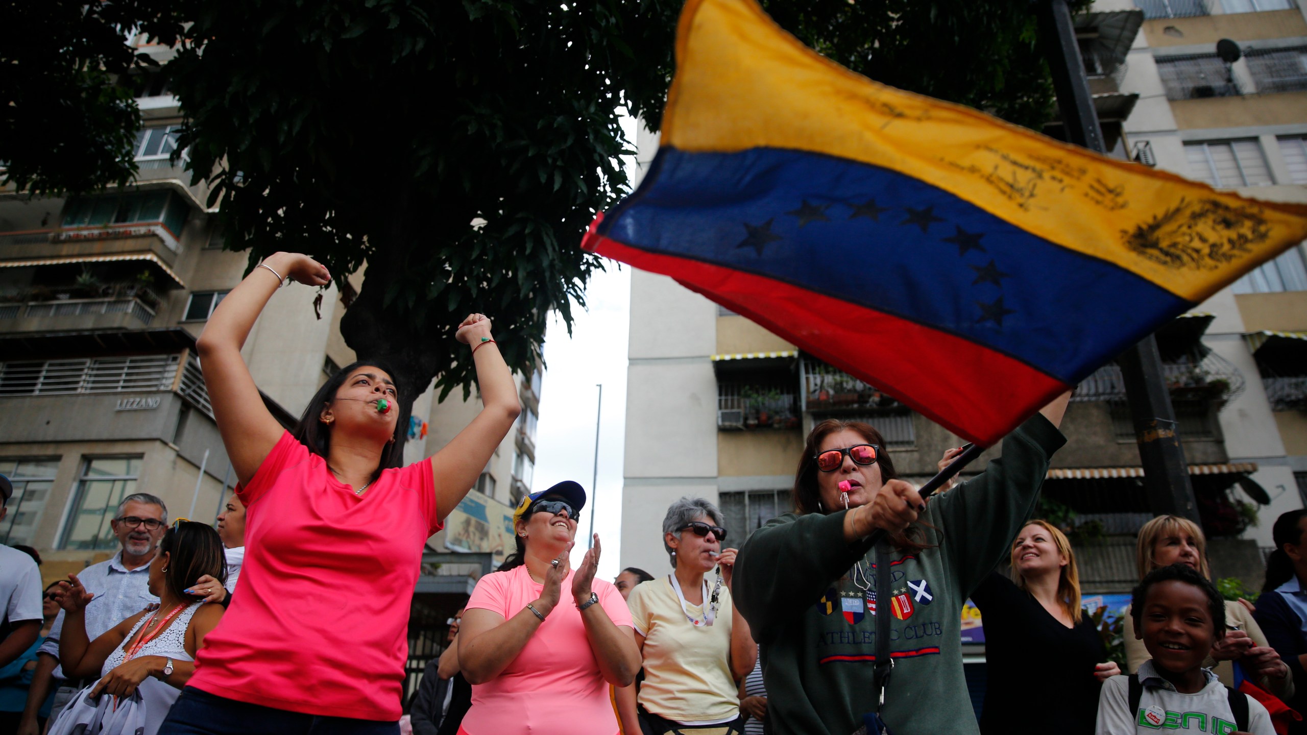 People shout during a demonstration against the government of President Nicolás Maduro on Jan. 30, 2019, in Caracas, Venezuela. (Credit: Marco Bello/Getty Images)