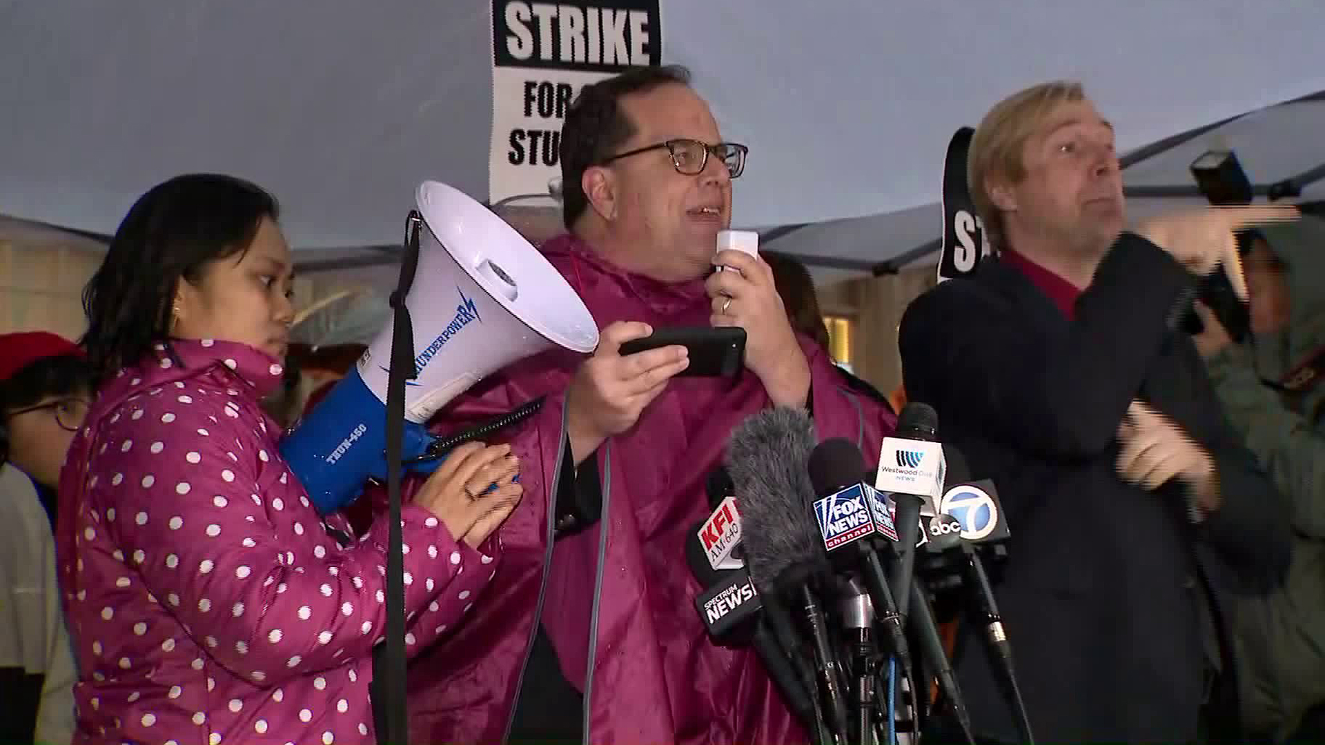 President of United Teachers Los Angeles Alex Caputo-Pearl speaks at a rally in Los Feliz on Jan. 14, 2019. (Credit: KTLA)