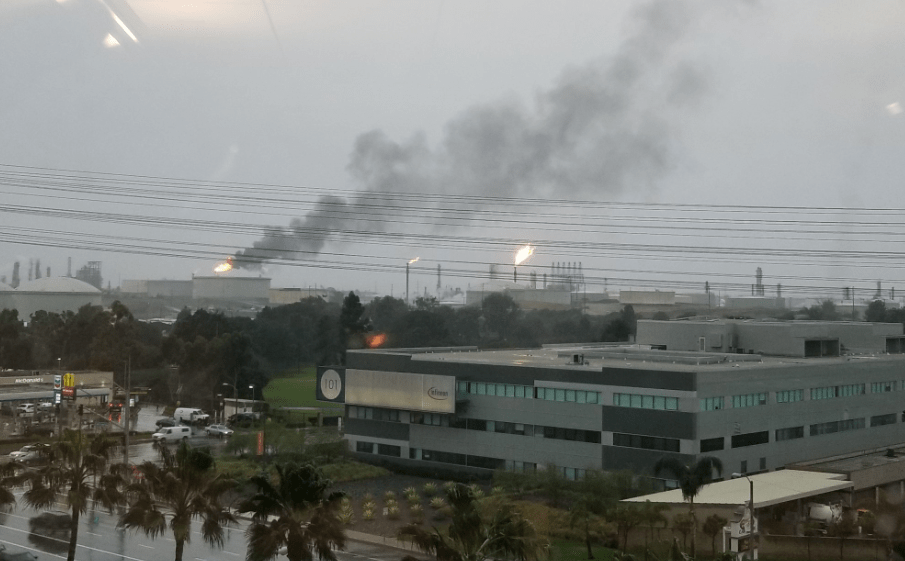 A flare off is seen at a Chevron oil refinery in El Segundo on Jan. 31, 2019. (Credit: @astroprojector2 via Twitter)