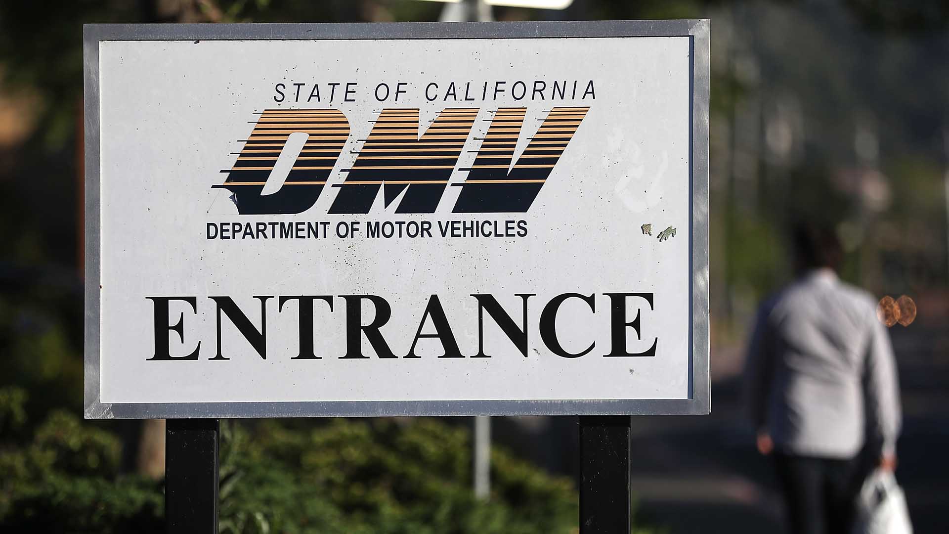 A sign is posted in front of a California Department of Motor Vehicles (DMV) office on May 9, 2017 in Corte Madera. (Credit: Justin Sullivan/Getty Images)