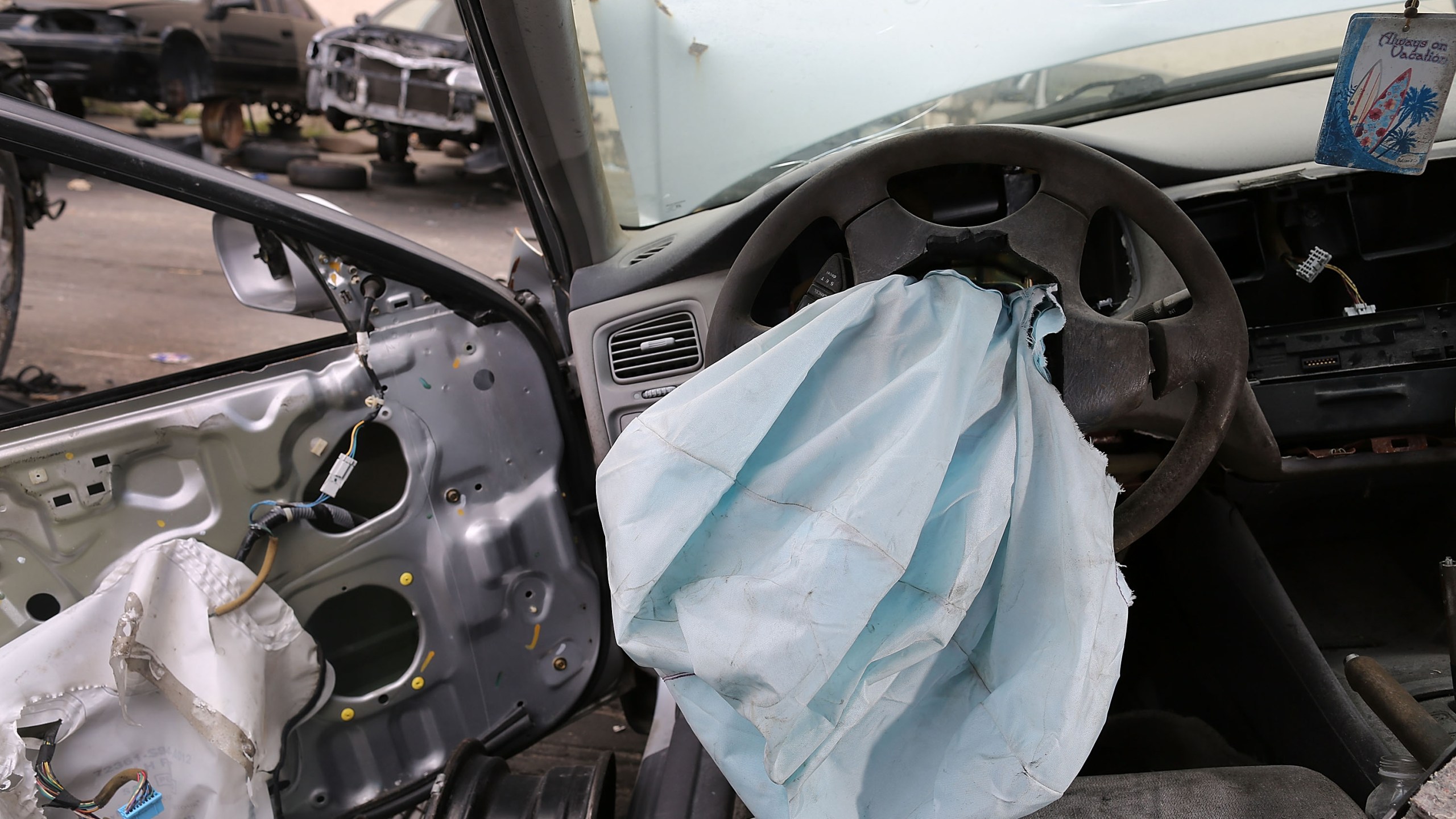 A deployed airbag is seen in a 2001 Honda Accord at the LKQ Pick Your Part salvage yard on May 22, 2015, in Medley, Florida.(Credit: Joe Raedle/Getty Images)