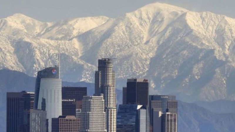 A storm will hit the mountains of Southern California, bringing cold and snow. (Credit: Los Angeles Times)