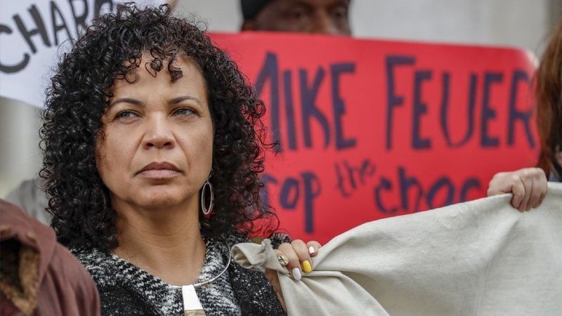 Melina Abdullah, co-founder of Black Lives Matter's Los Angeles chapter, attends a rally calling on City Atty. Mike Feuer to drop charges against her stemming from disruptions at meetings of the Police Commission in this undated photo. (Credit: Irfan Khan / Los Angeles Times)