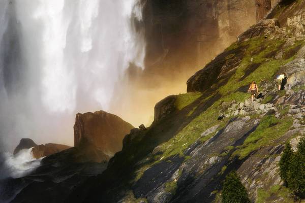 Hikers make their way up the Mist Trail leading to the top of Vernal Fall in 2009. (Credit: Mark Boster / Los Angeles Times)