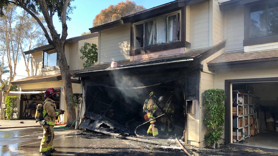 Firefighters quickly extinguished a fire at an apartment building in Costa Mesa on March 15, 2019. (Credit: Costa Mesa Fire Department)