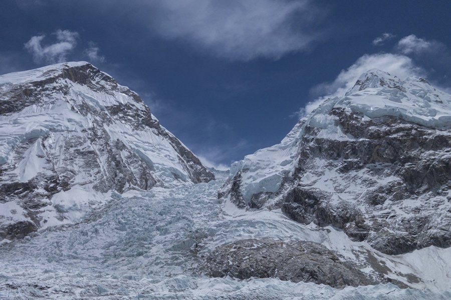 Glacier melt on Everest exposes the bodies of dead climbers. (Credit: CNN)